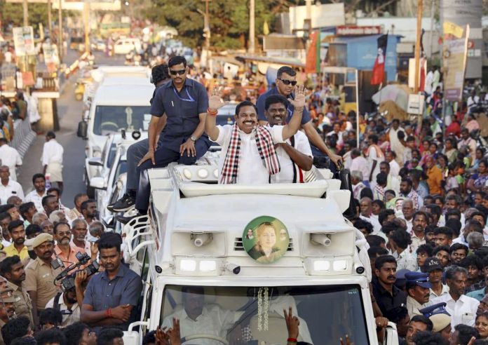 TN polls: Edappadi's roadshow